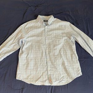Vineyard Vines button up (Gently used)